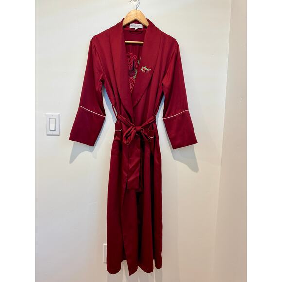 Bed to Brunch Maroon Silky Long Robe with Embroidered Roses – Size Small - Picture 2 of 8